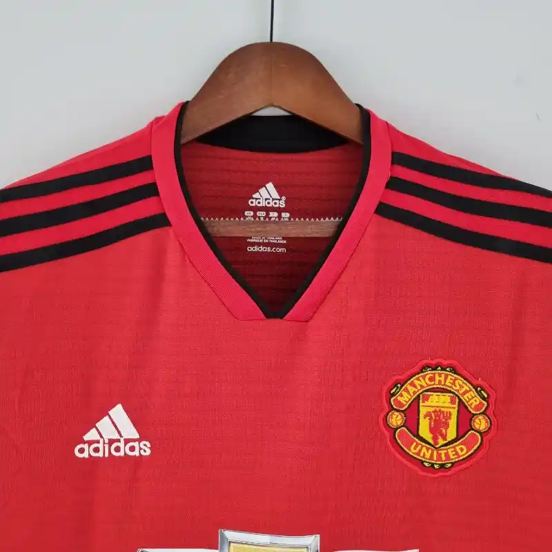 2018-2019 Manchester United Jersey retro kit