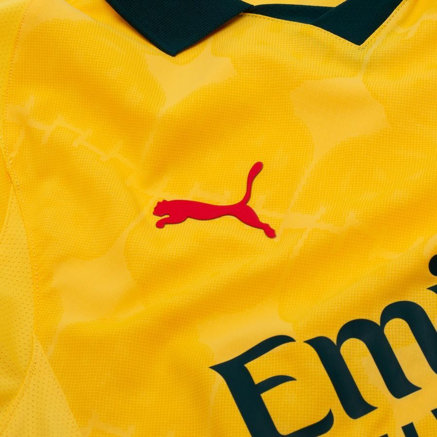 Milan 3rd Shirt 2025/26 Supporter Version In Multiple Adult Sizes