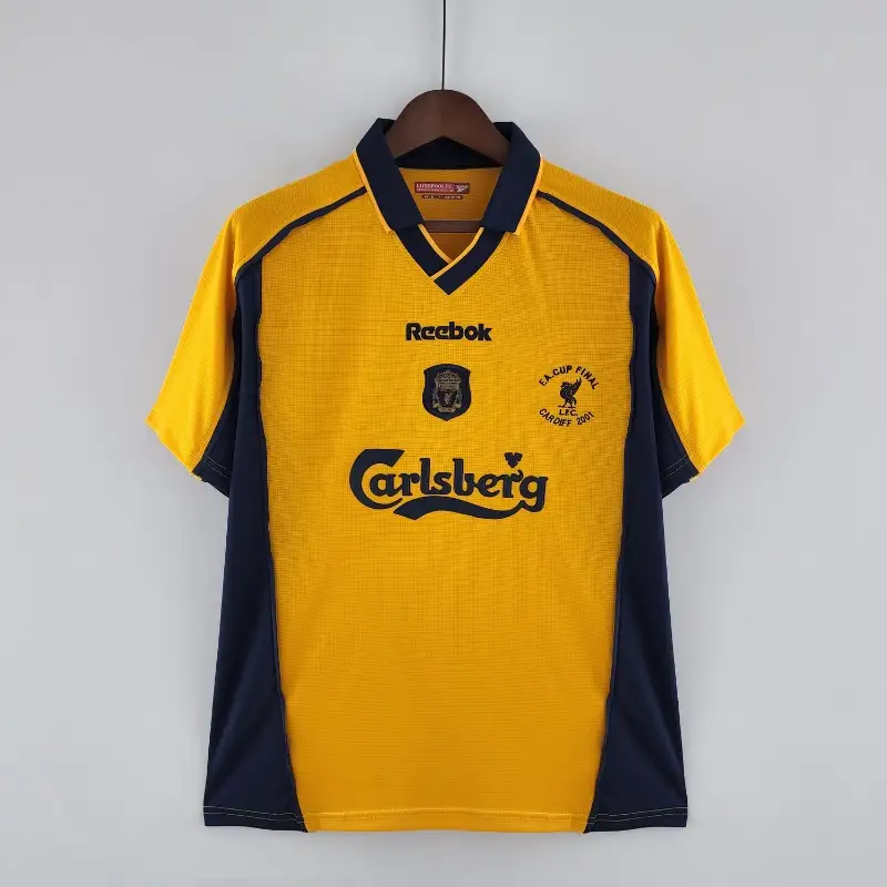 2000-2001 Liverpool Jersey retro kit