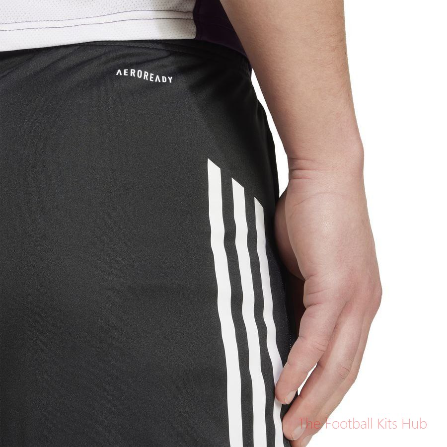 Manchester United Training Shorts Tiro 25 - Black/Aurora Plum
