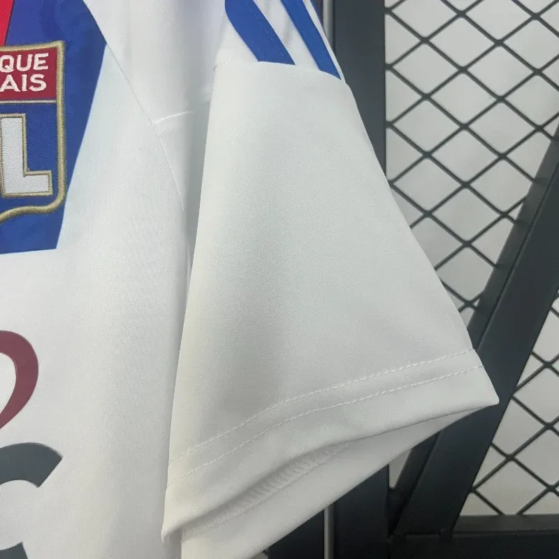 Cheap 2010-2011 Lyon Jersey retro kit