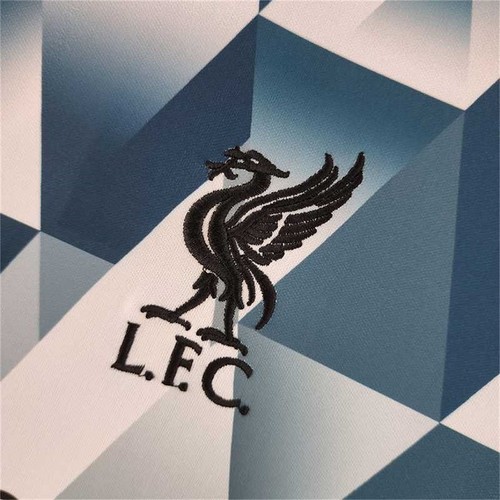Liverpool Camiseta - Premium Fabric - Perfect Fit - Official