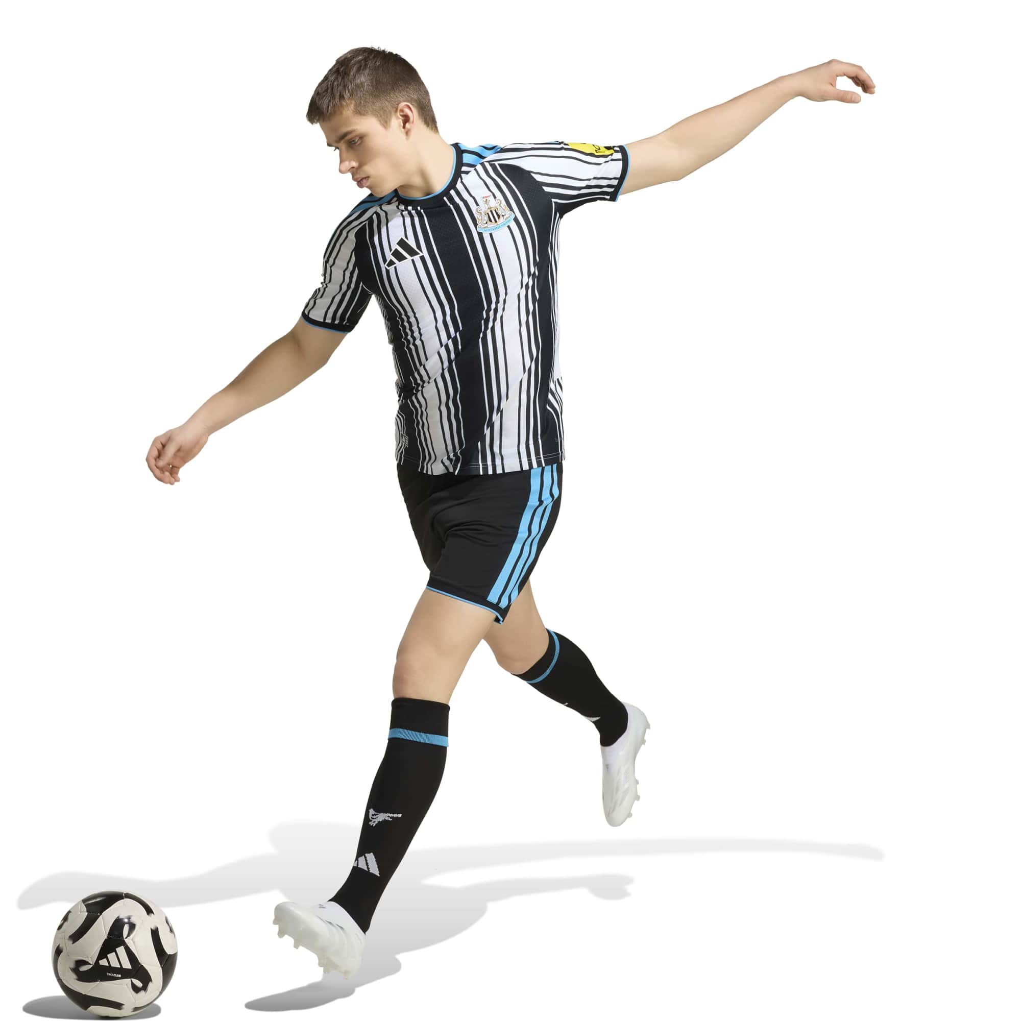 [LK] Newcastle United Home 2026/27 Authentic Jersey - Black
