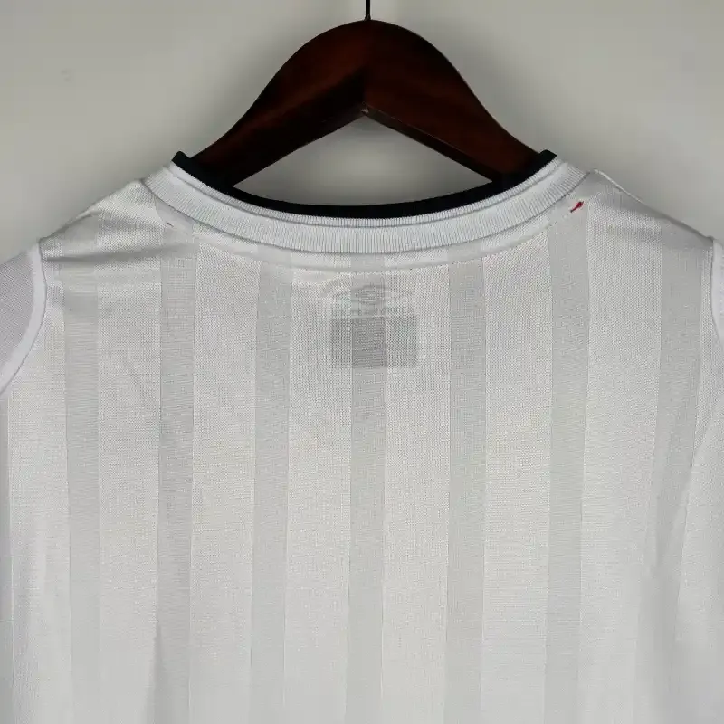 Cheap 2002 England Long Sleeve Jersey retro kit