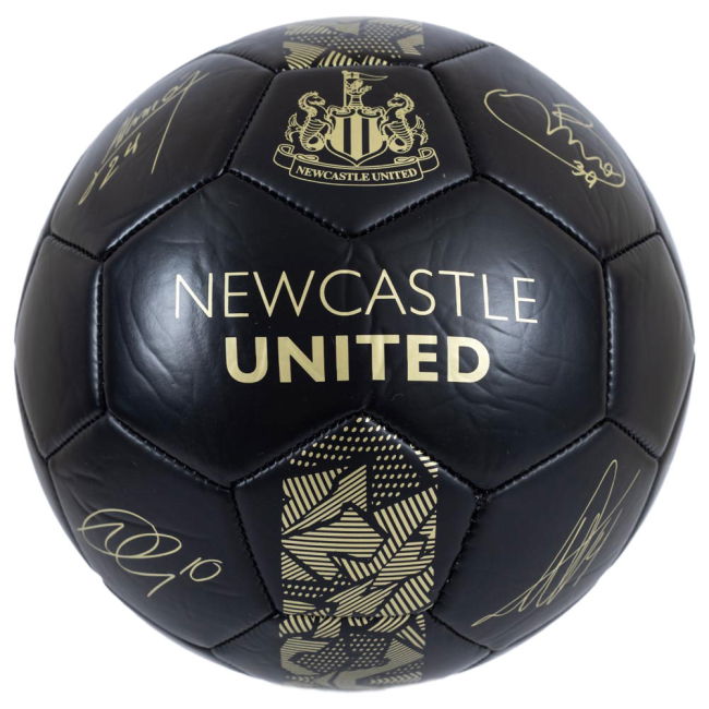 Authentic 2025-2026 Newcastle Football Shirt With Modern Design