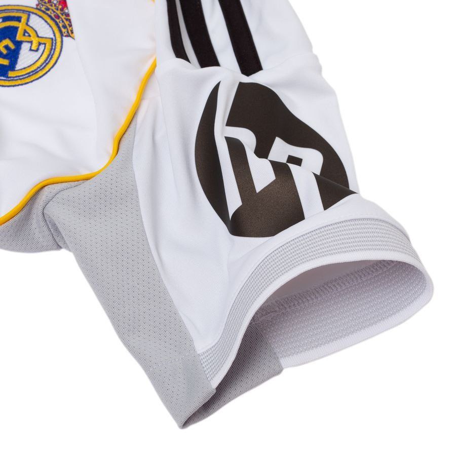 Real Madrid Home Shirt 2025/26 Women