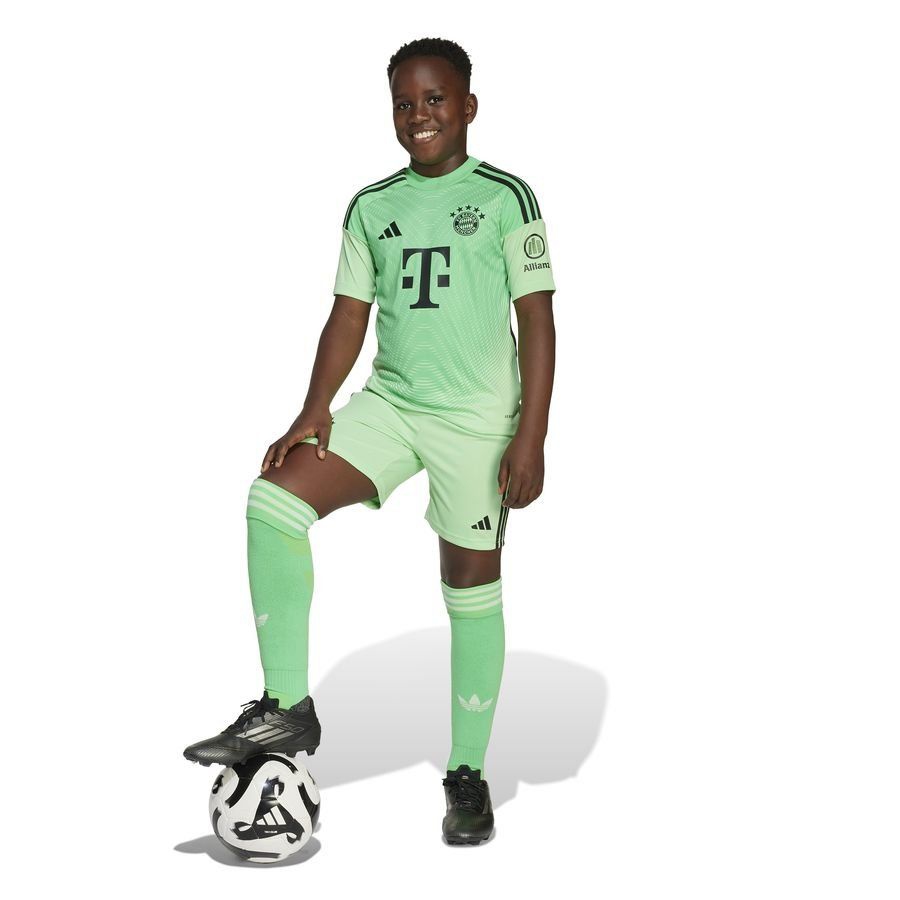 Bayern München Goalkeeper Shorts 2025/26 Kids