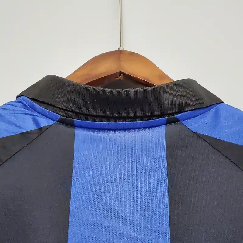 2001-2002 Inter Milan Jersey retro kit