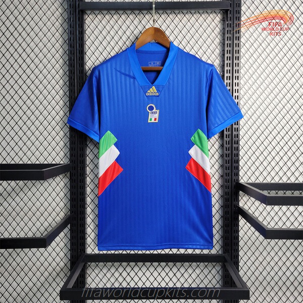 Italy years 23 to 24 Collector's Football Strip