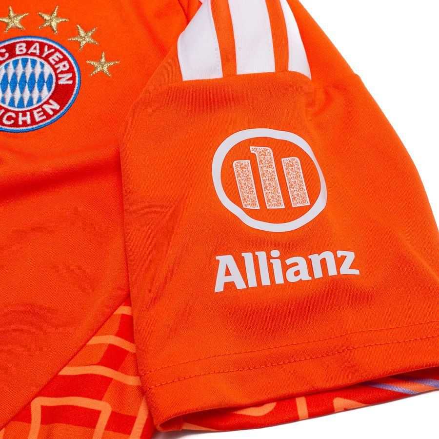 [EFKS] Bayern München Goalkeeper Apparel 2026/27