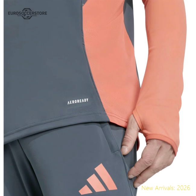 Best-Selling 2025-2026 Bayern Munich Training Top (Bold Onix)