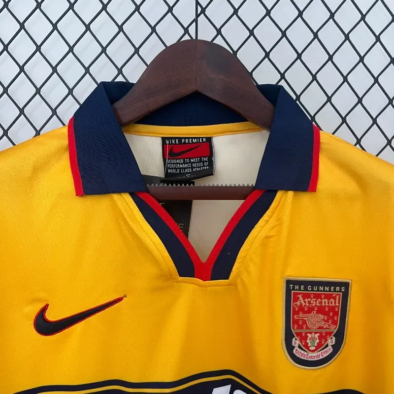 Cheap 1997-1999 Arsenal Jersey retro kit
