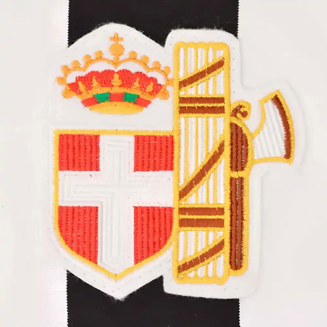 Genuine Copy Juventus Home Supporter Shirt for Adults (2)