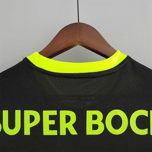 Premium 2022 International Camiseta Green With Modern Design -