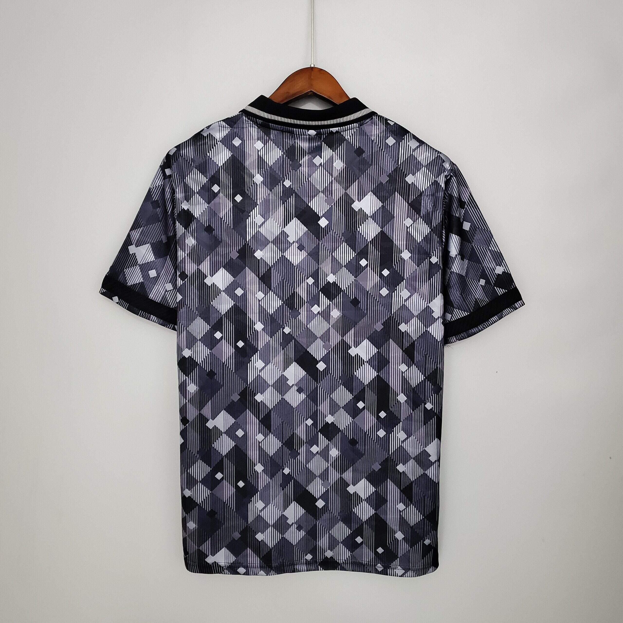 Cheap 1990 England Black retro kit