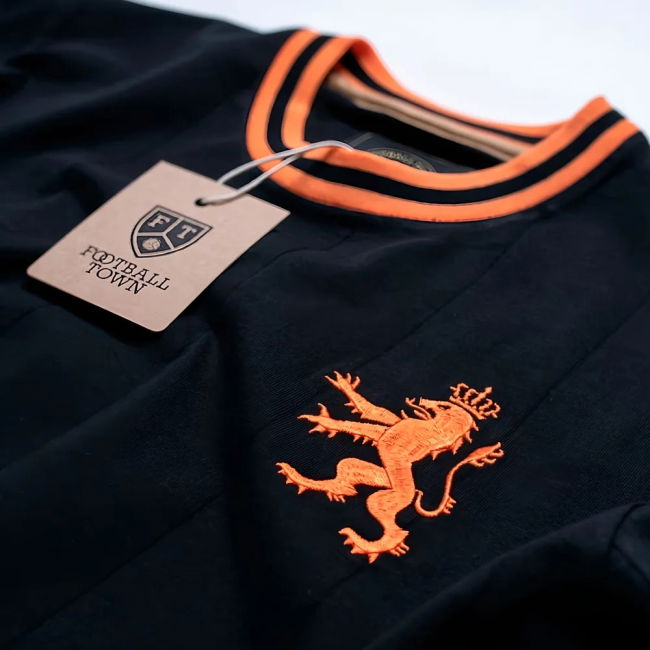 Vintage Holland De Leeuw Black Soccer Jersey Quality Quality