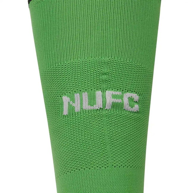 2016-2017 Newcastle Goalkeeper Home Socks for (Unisex