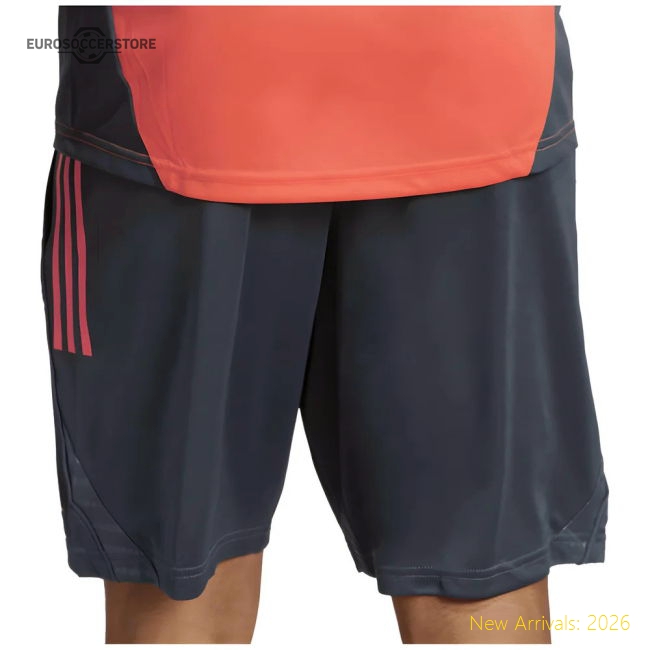 Top-Quality 2025-2026 Bayern Munich Training Shorts (Bold Onix)