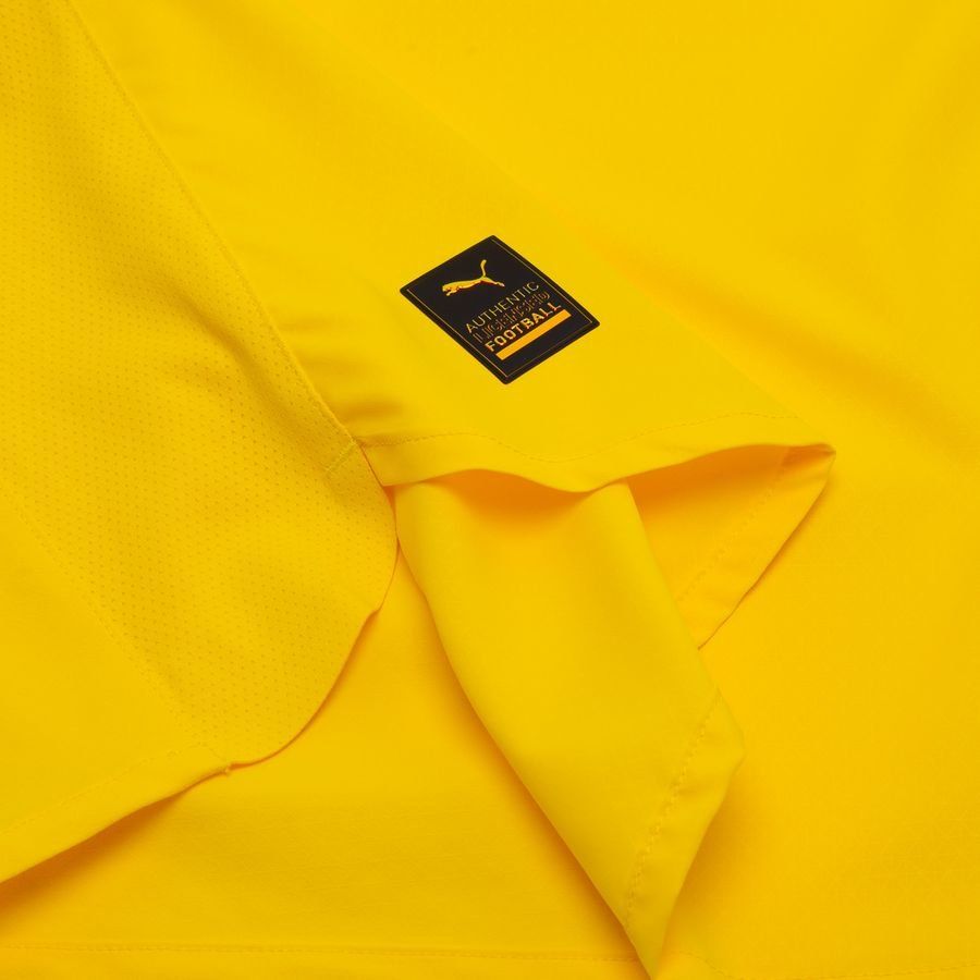 Dortmund Home Shirt 2025/26 Authentic