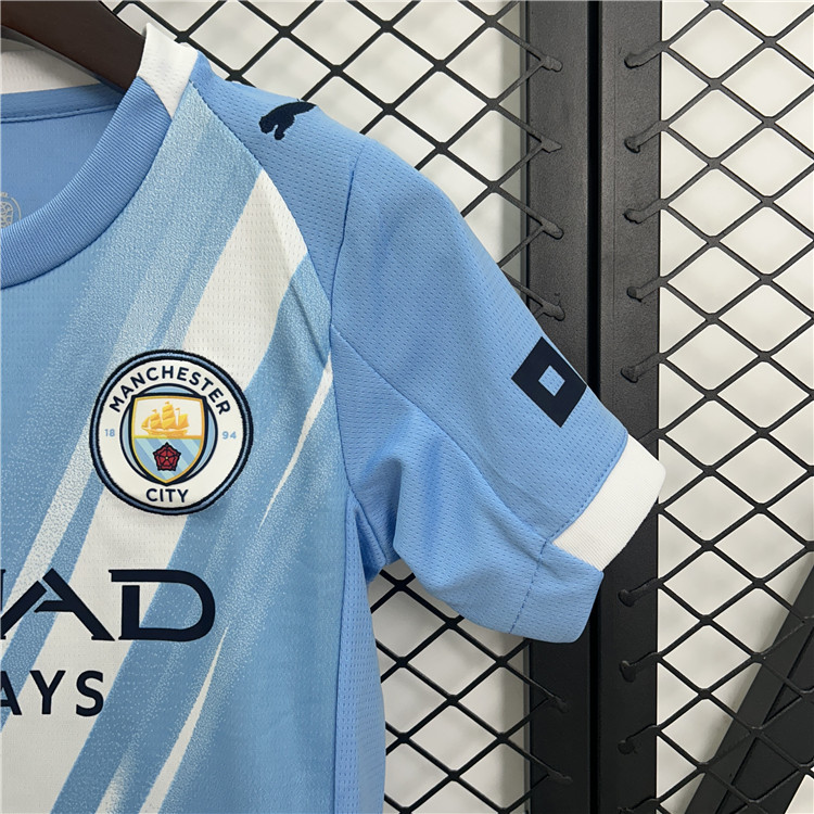 Performance Driven Man City Kids Manchester City 2526 Home Kit