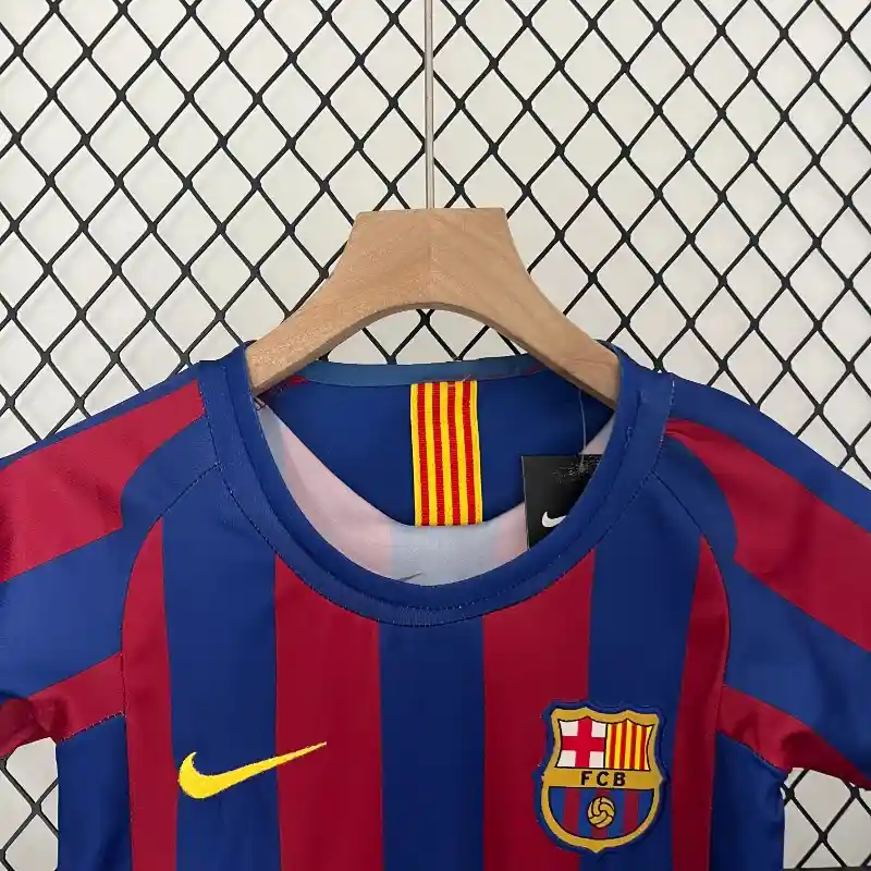 2005-2006 Kids Barcelona Jersey retro kit