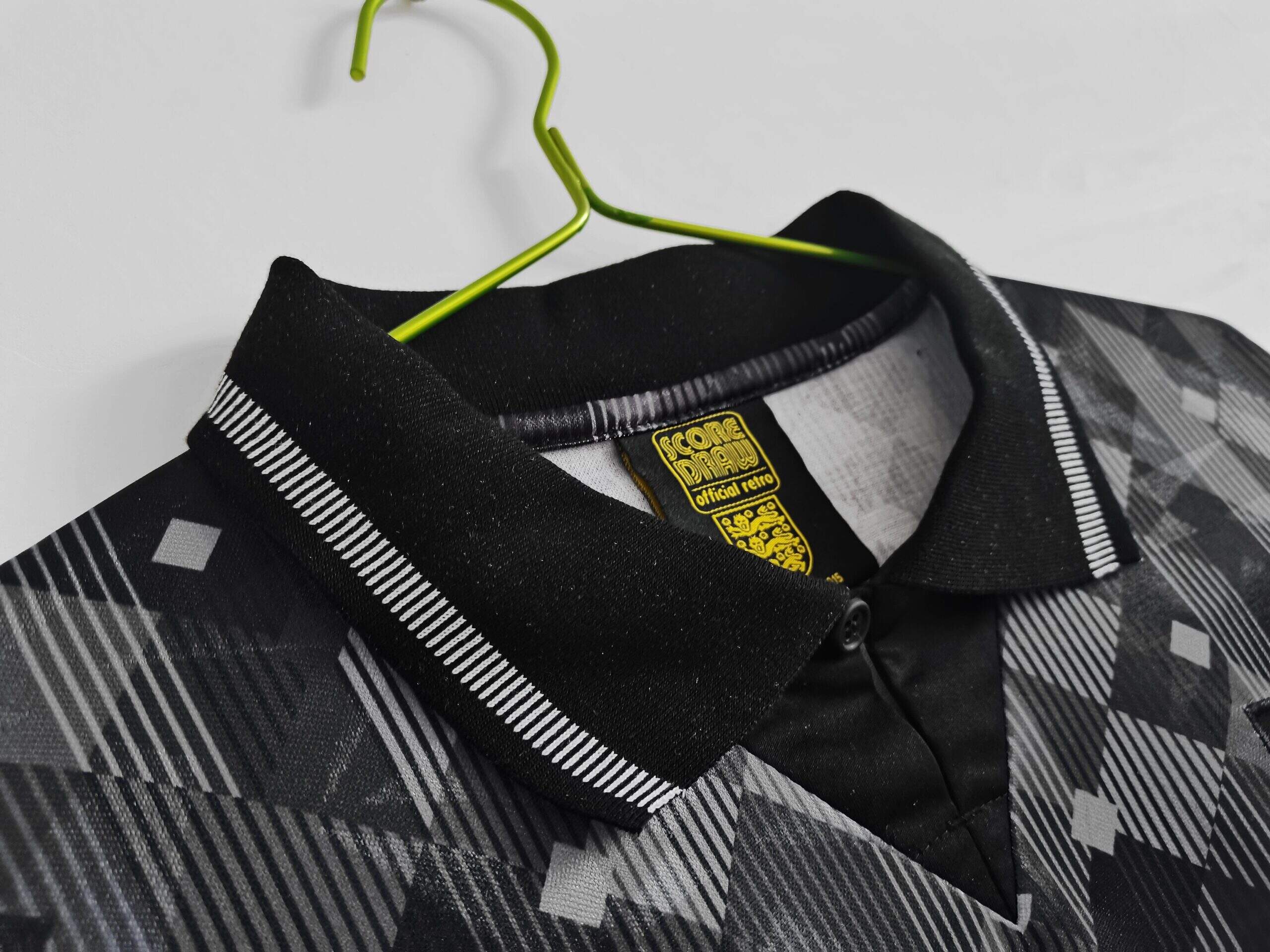 Cheap 1990 England Black retro kit