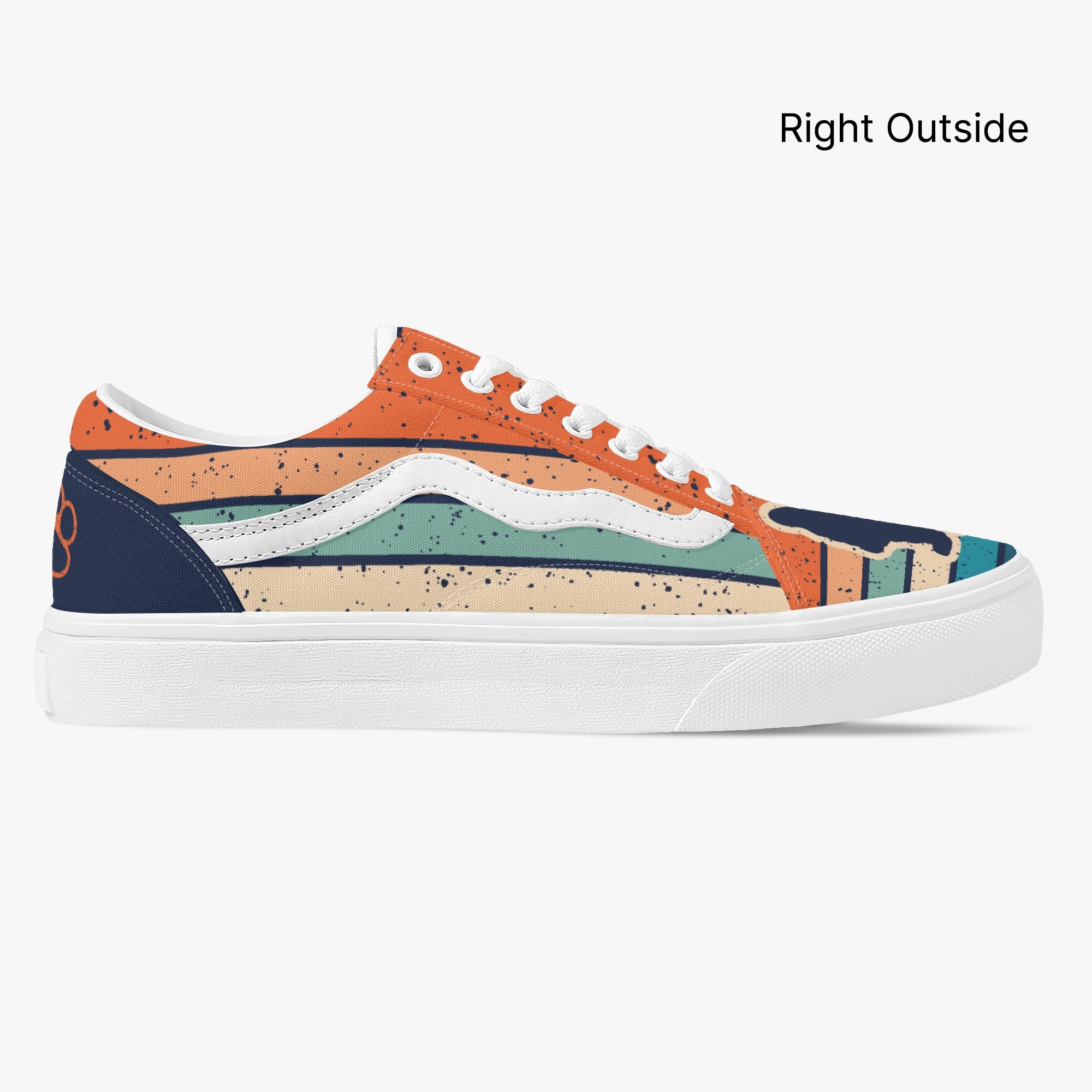 Brutus - Trendy Low-Top Canvas Sneakers
