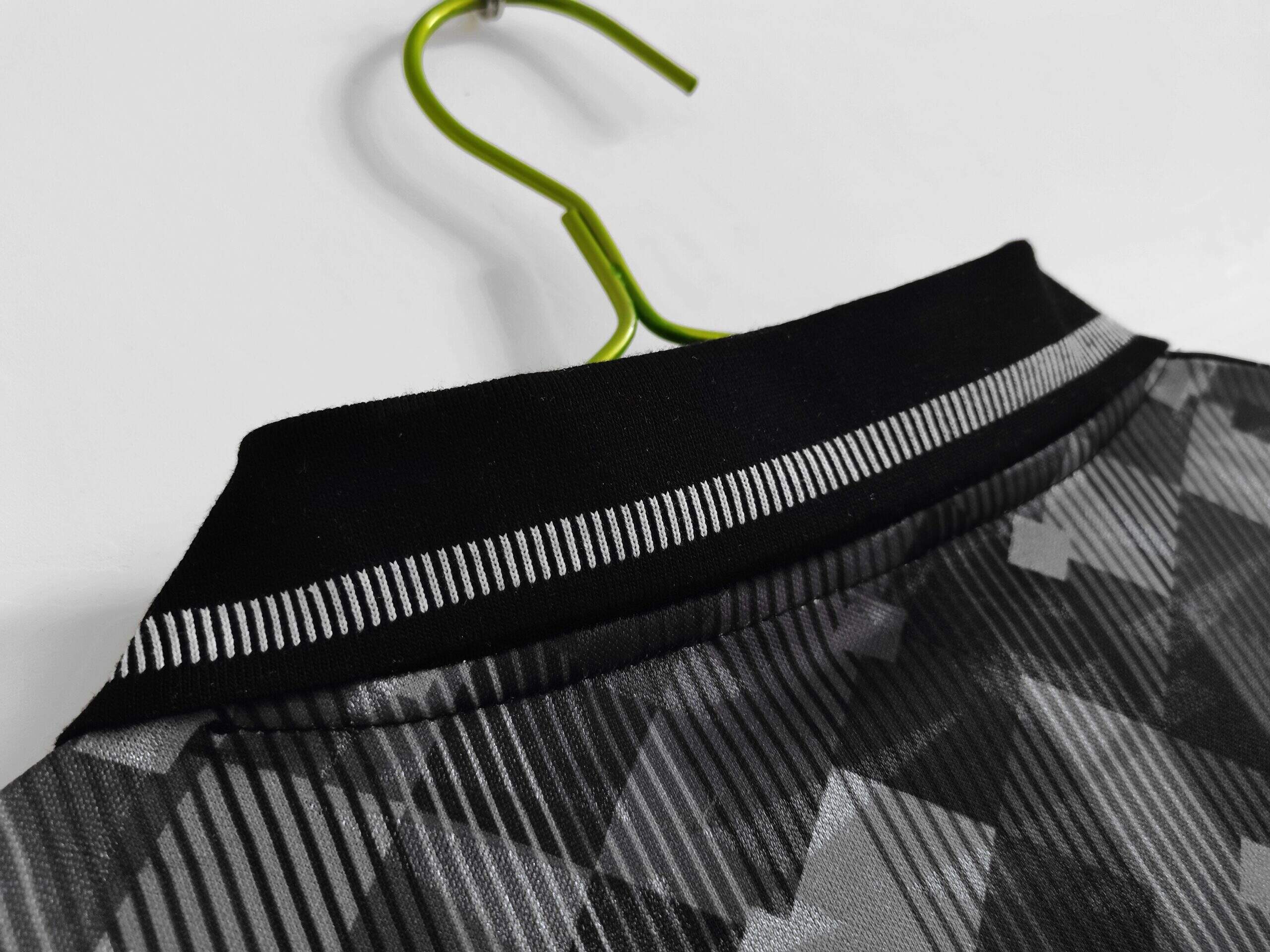 Cheap 1990 England Black retro kit