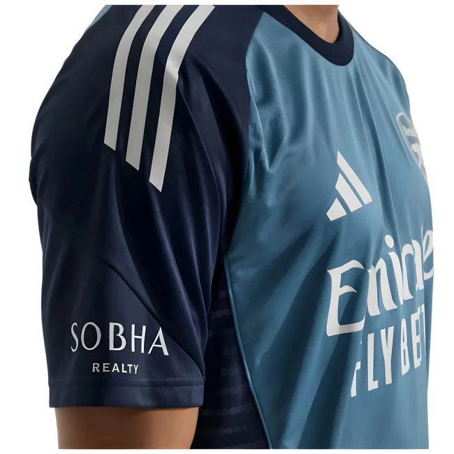 Updated Arsenal Training Match Shirt 2025-2026