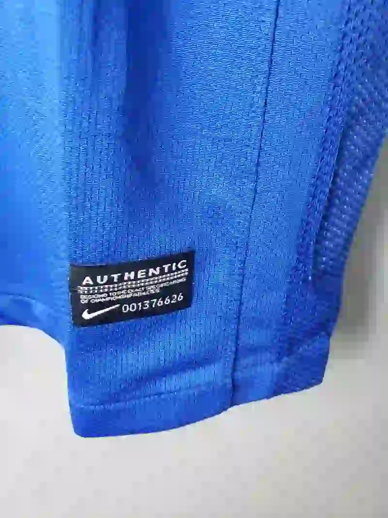 2007-2008 Manchester United Jersey retro kit