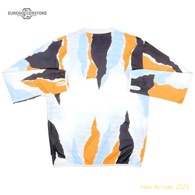 Supporter 2024-2025 Real Madrid Pre-Match Warm Top (White)