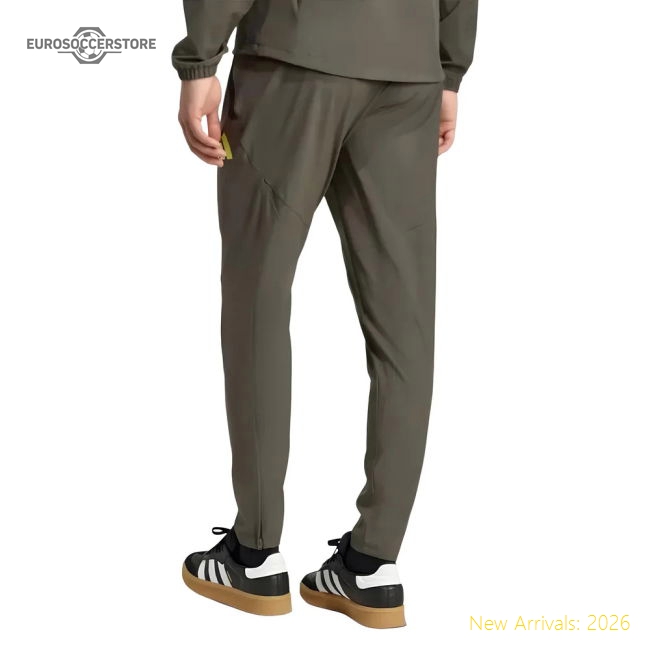 Premium 2025-2026 Real Madrid Vis Tech Pants (Almost Grey)