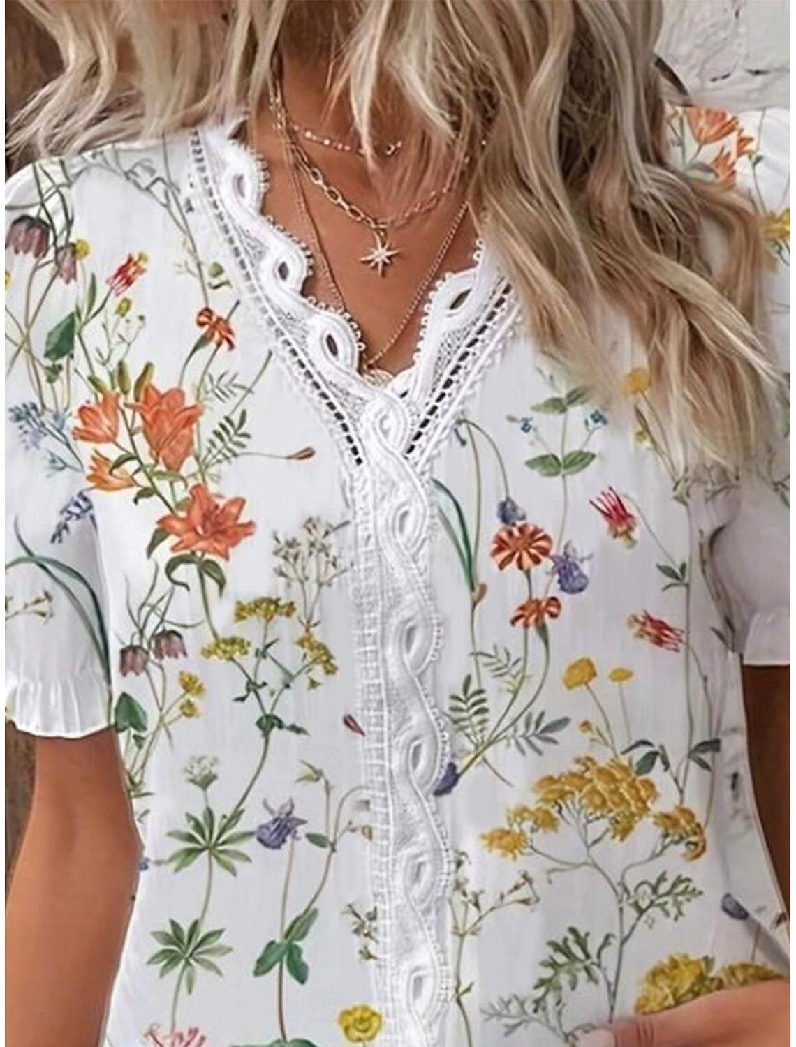 Women's Elegant Lace Tops Eyelet Blouse Ethnic Floral Lace Puff Sleeve Short Sleeve V Neck Daily Romantic Petite Tops Summer Holiday Wear Summer