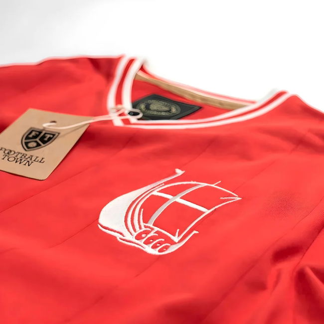 Vintage Denmark De Rød-hvide Soccer Jersey