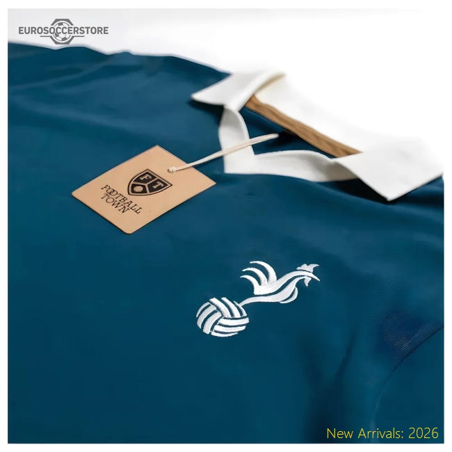 Premium-grade Classic Cockerel Away Retro Football Shirt