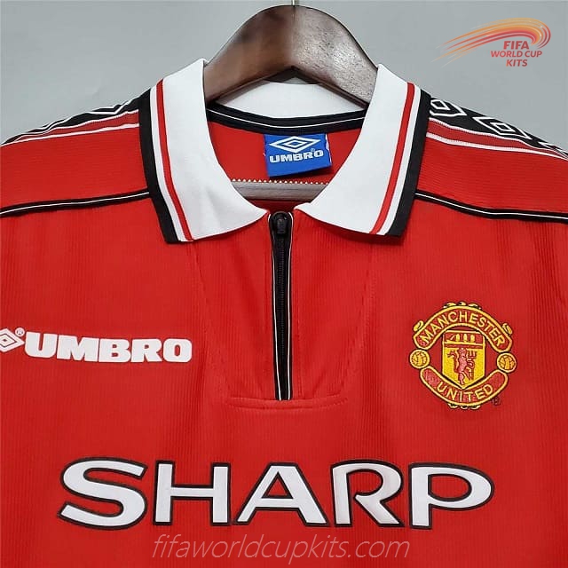 Manchester United 98-00 Home Football Kit
