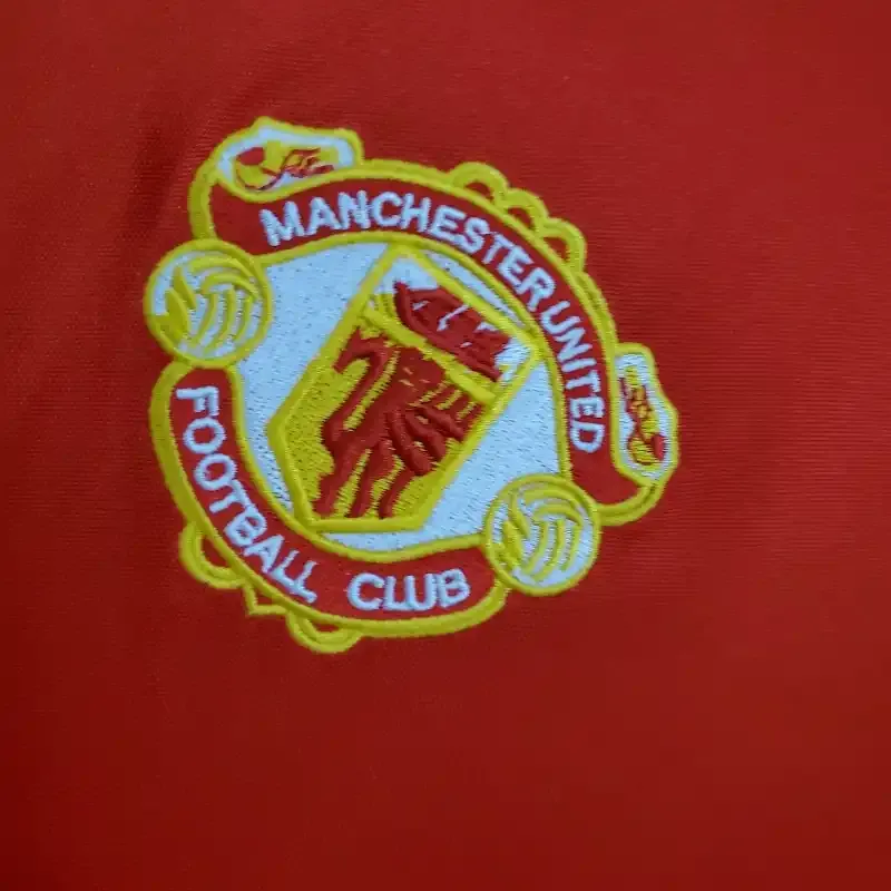 Cheap 1985-1986 Manchester United Jersey retro kit