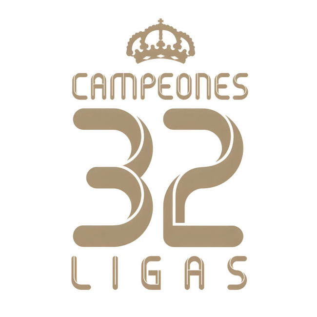 2012 Real Madrid Champions T-Shirt (White) - Ronaldo 7 - Stadium Qu...