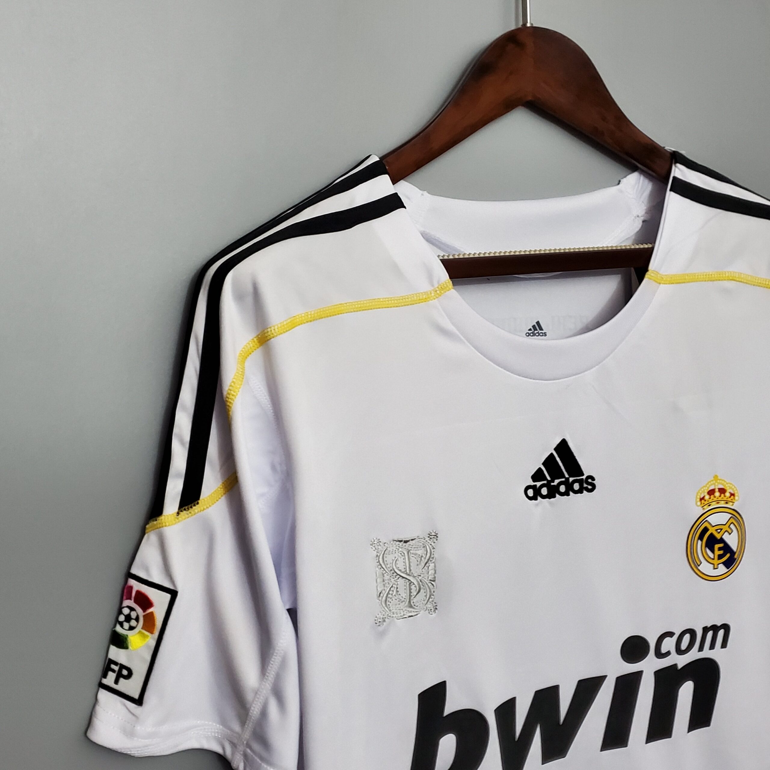 2009-2010 Real Madrid Home kit