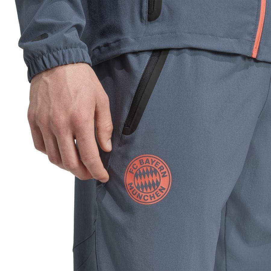 Bayern München Training Trousers Tiro 25 Competition Vis Tech Travel B