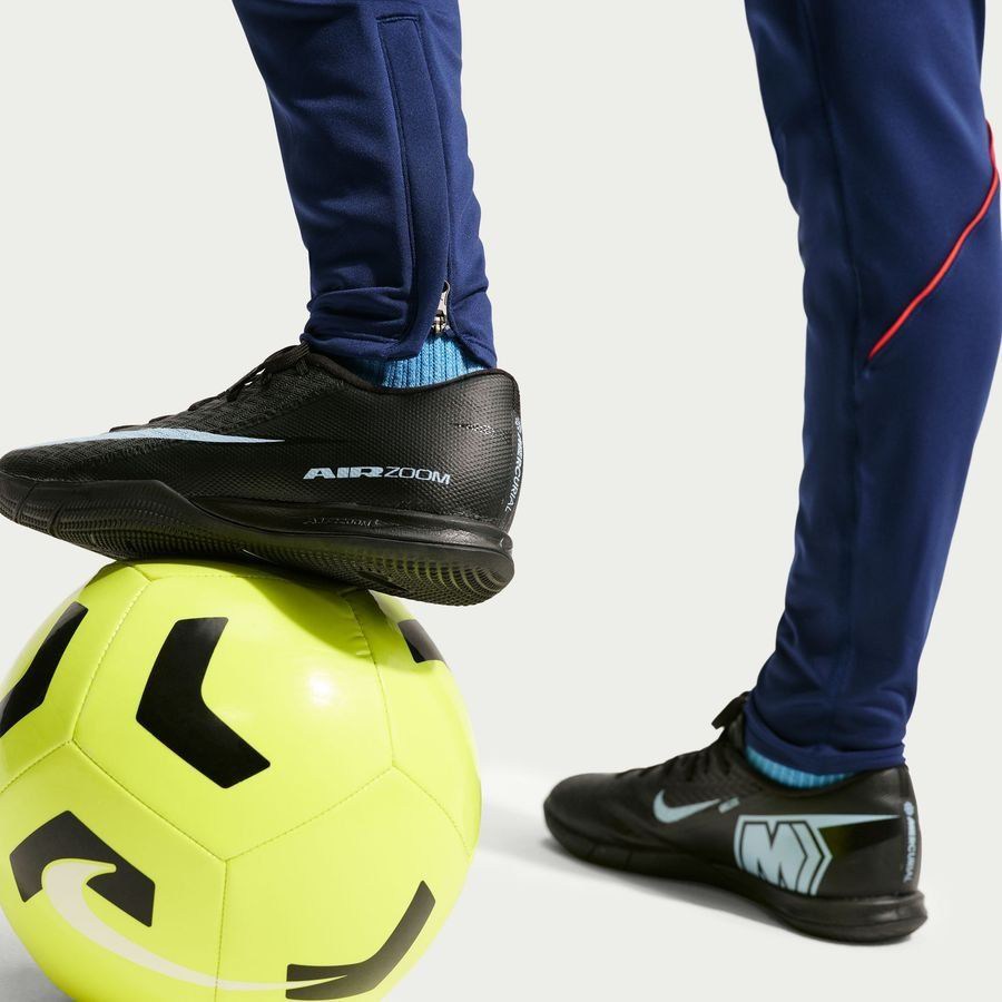 [EFKS] 2026 Norway Trousers Dri FIT Strike World Cup Void/Black/Chile Training Kids