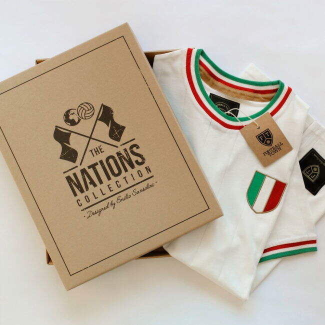 Advantages Vintage Italy Gli Azzurri Away Soccer Jersey Spiritual