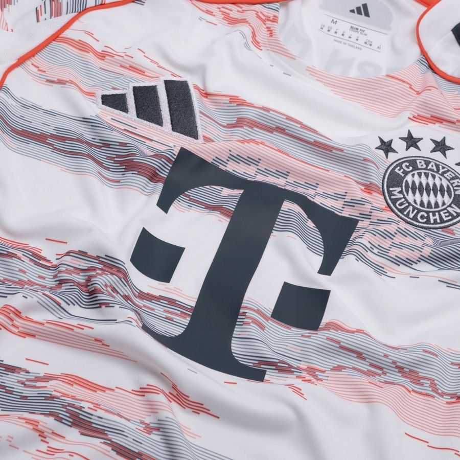 [EFKS] Bayern München Away Kids Apparel 2025/26