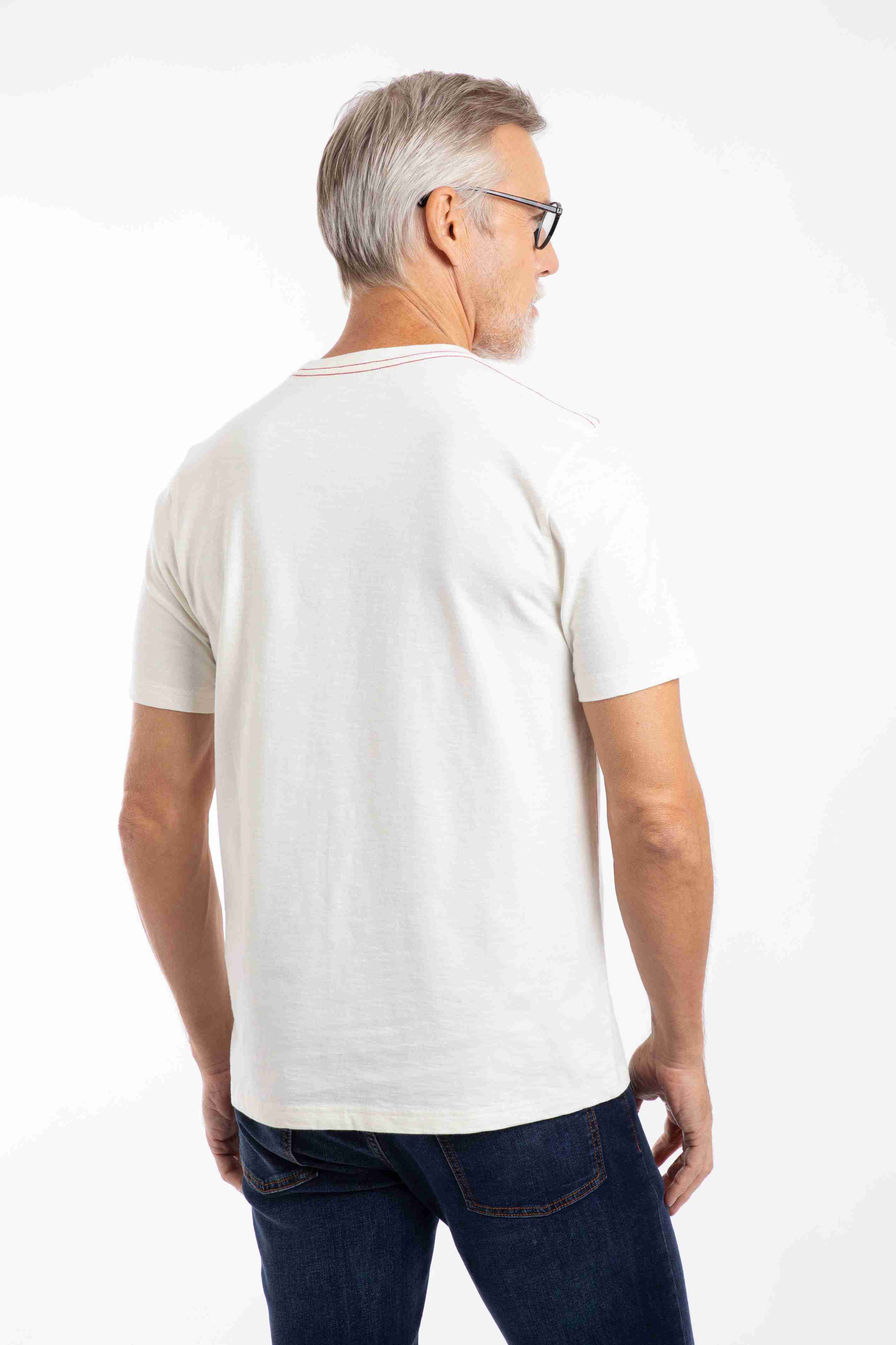 Fish Out Of Water Front Print Graphic T-Shirt Dusty White