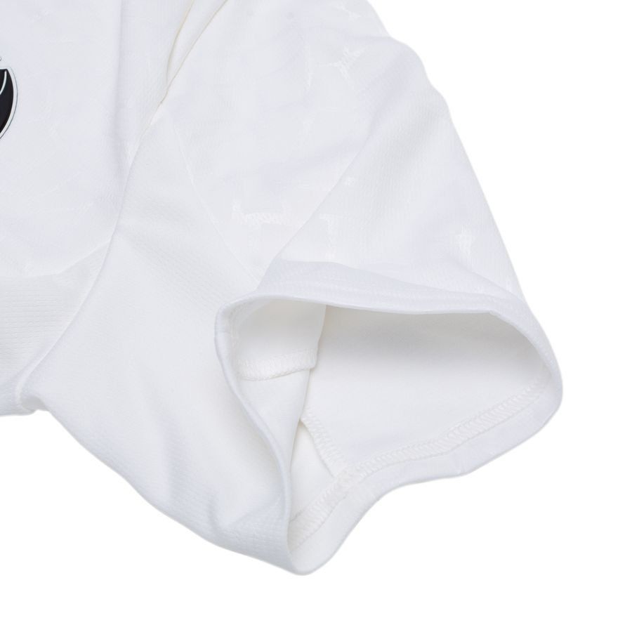 Valencia Home Shirt 2025/26 Supporter Version In Multiple Adult Sizes