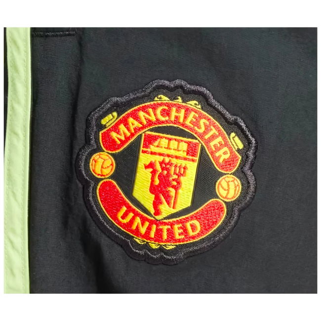 Game Replica Manchester United Home Supporter Kit (Adults) (2)