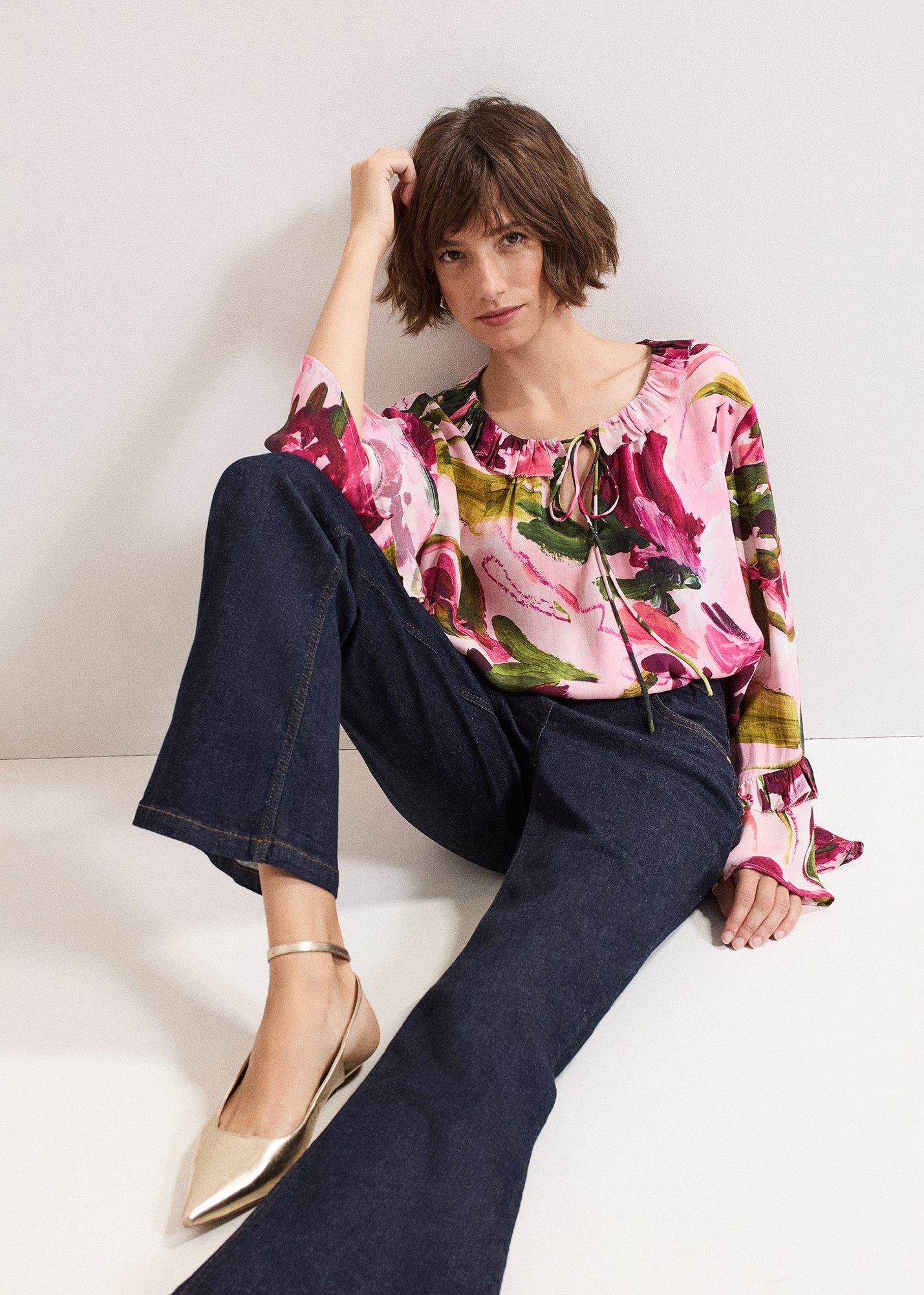 Petite Andi Floral Blouse