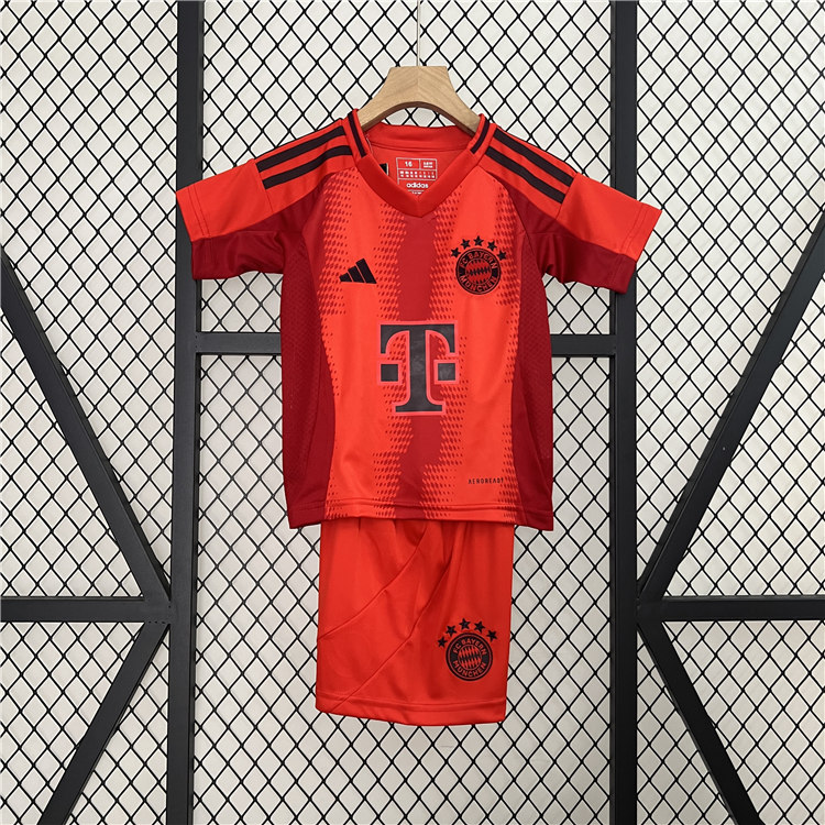 Kids Bayern Munich 2425 Home Kit ShirtShorts - Official Replica 19165