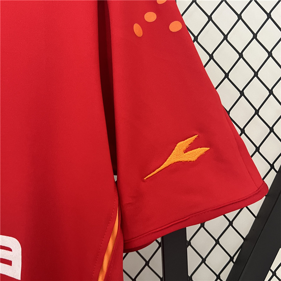 High Quality Performance Driven AS Roma Retro Home Shirt 0405