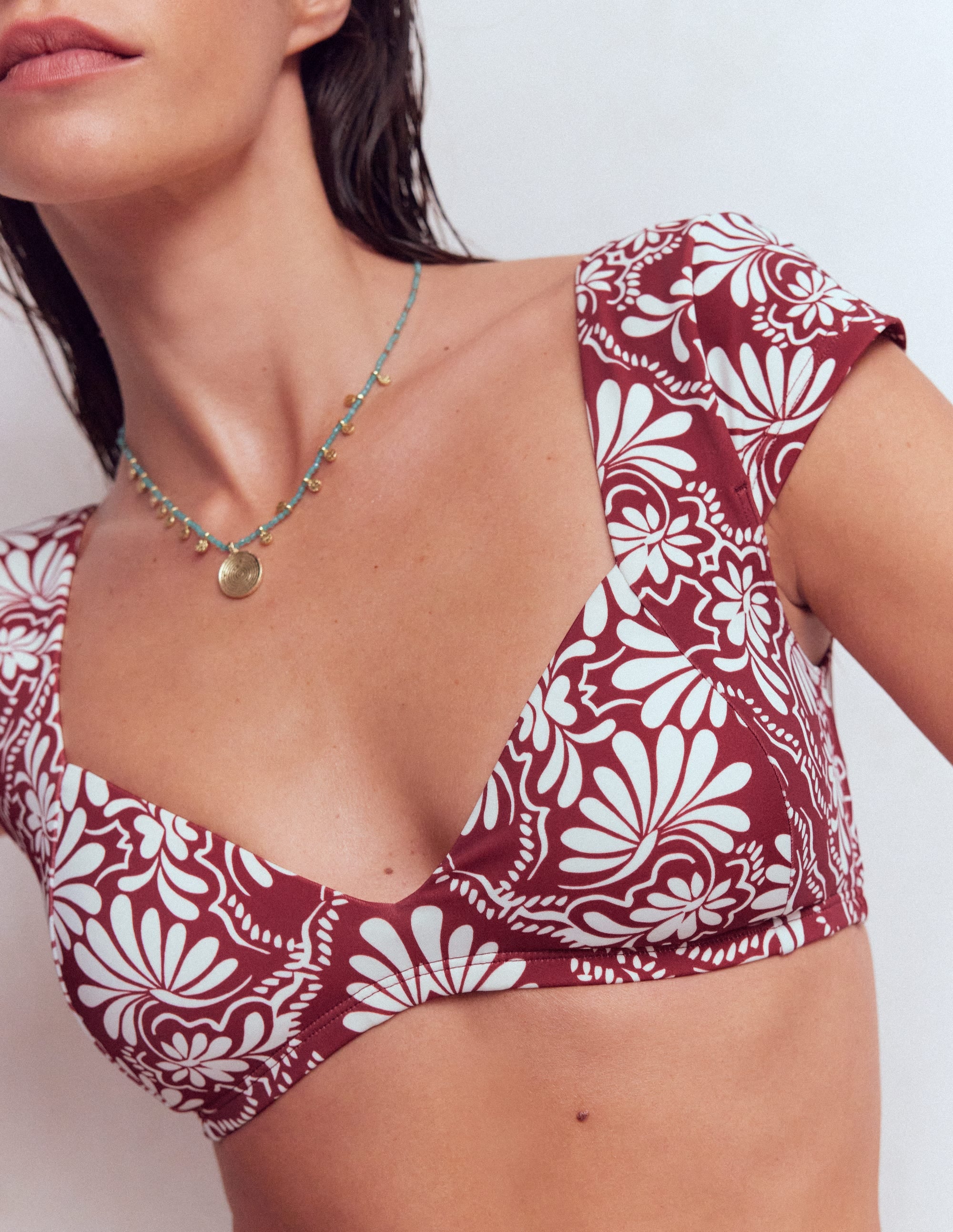 Sweetheart Sleeve Bikini Top